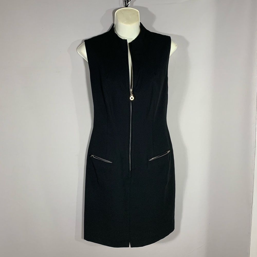 Black crepe Shelli Segal dress with zippered front